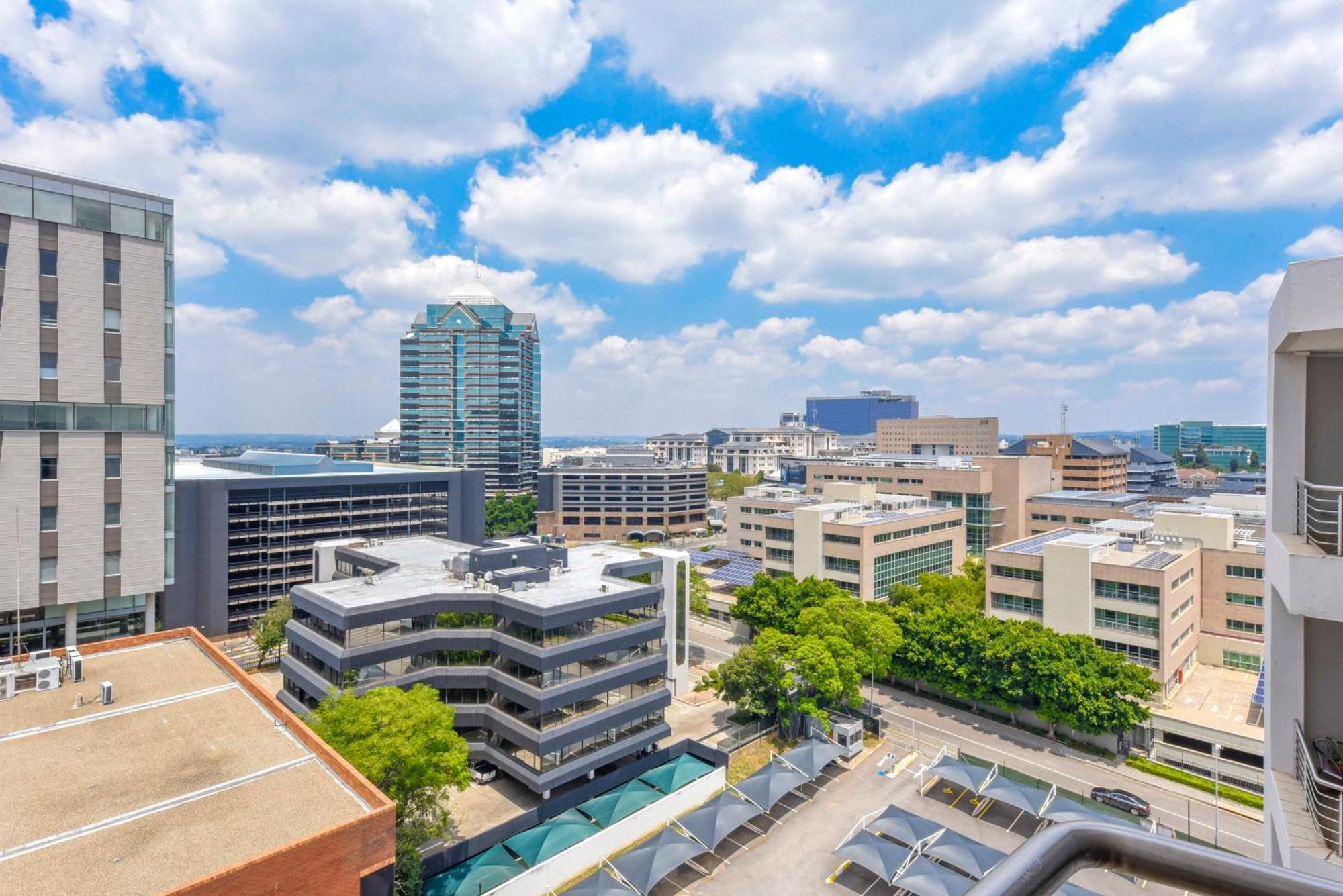 Hydro Park Residences In Sandton With Generator Johannesburg Kültér fotó