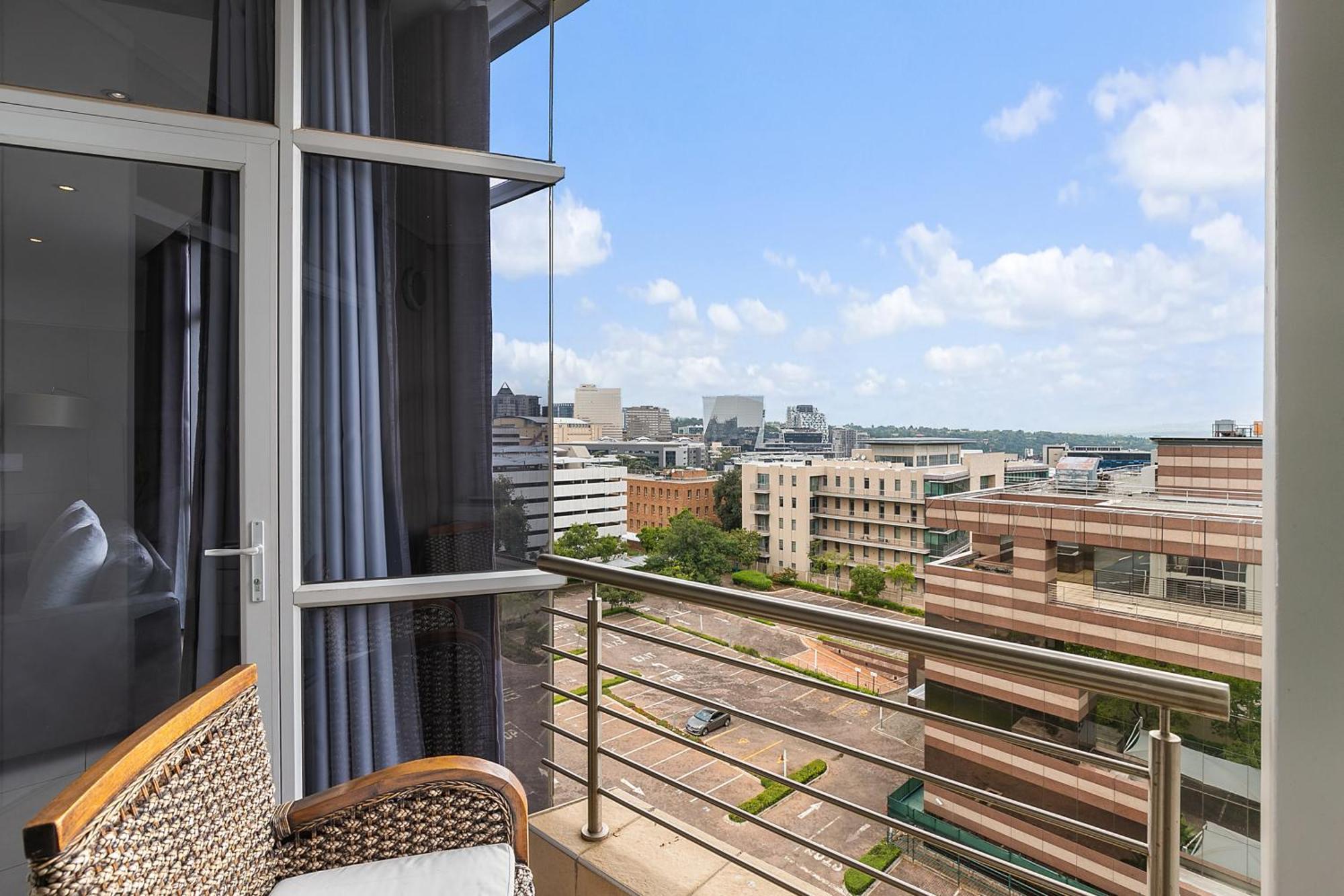 Hydro Park Residences In Sandton With Generator Johannesburg Kültér fotó